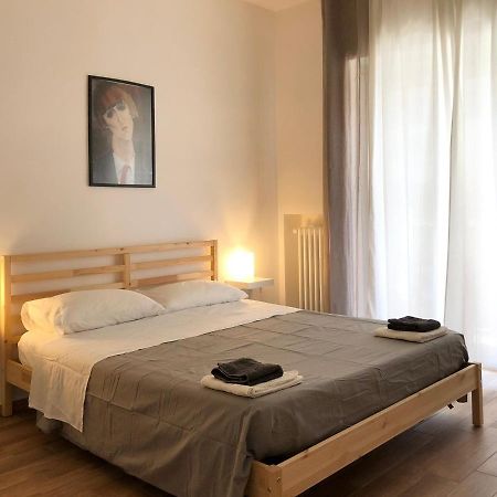 Italien Chic, Camera Con Bagni Condivisi Bari Ngoại thất bức ảnh