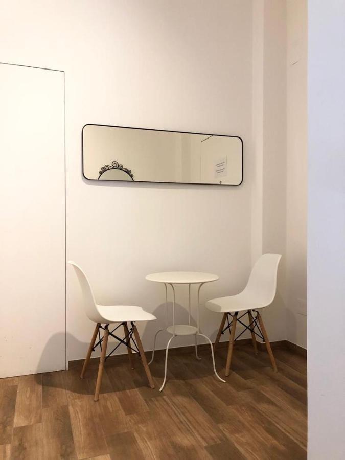 Italien Chic, Camera Con Bagni Condivisi Bari Ngoại thất bức ảnh