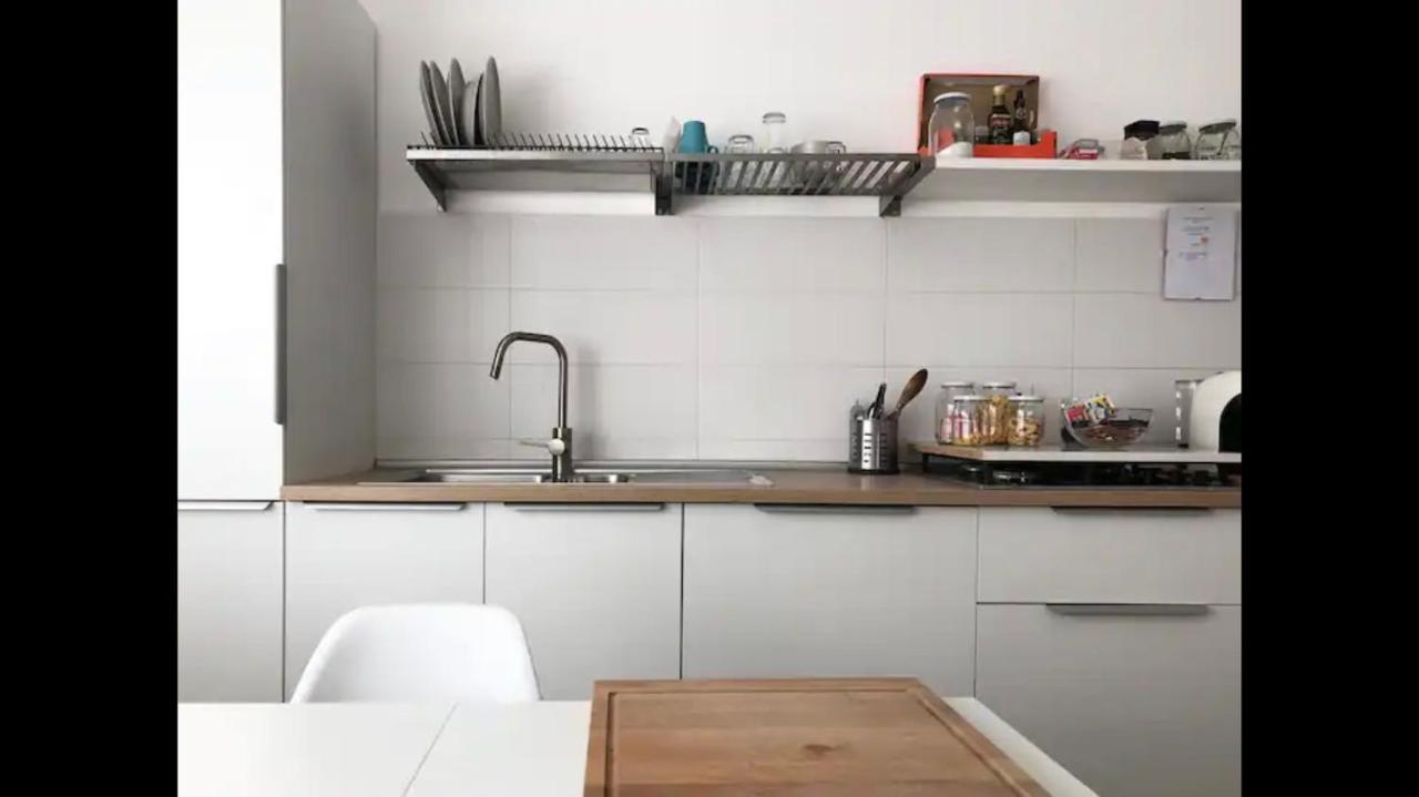 Italien Chic, Camera Con Bagni Condivisi Bari Ngoại thất bức ảnh
